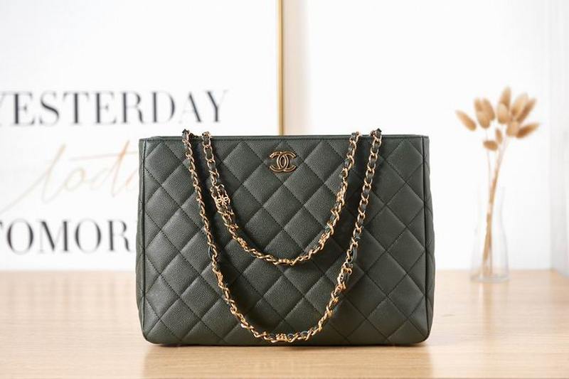 Chanel Handbags 375